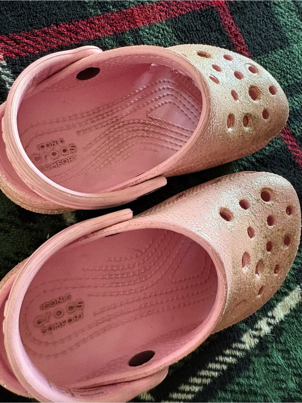 CROCS Pink Glitter Kids Clogs with Heel Strap - Picture 2 of 8